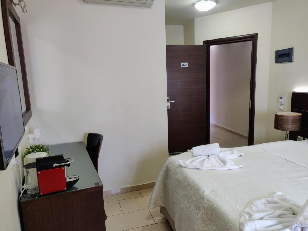 The Manessi City Boutique Hotel Pórosz Kültér fotó