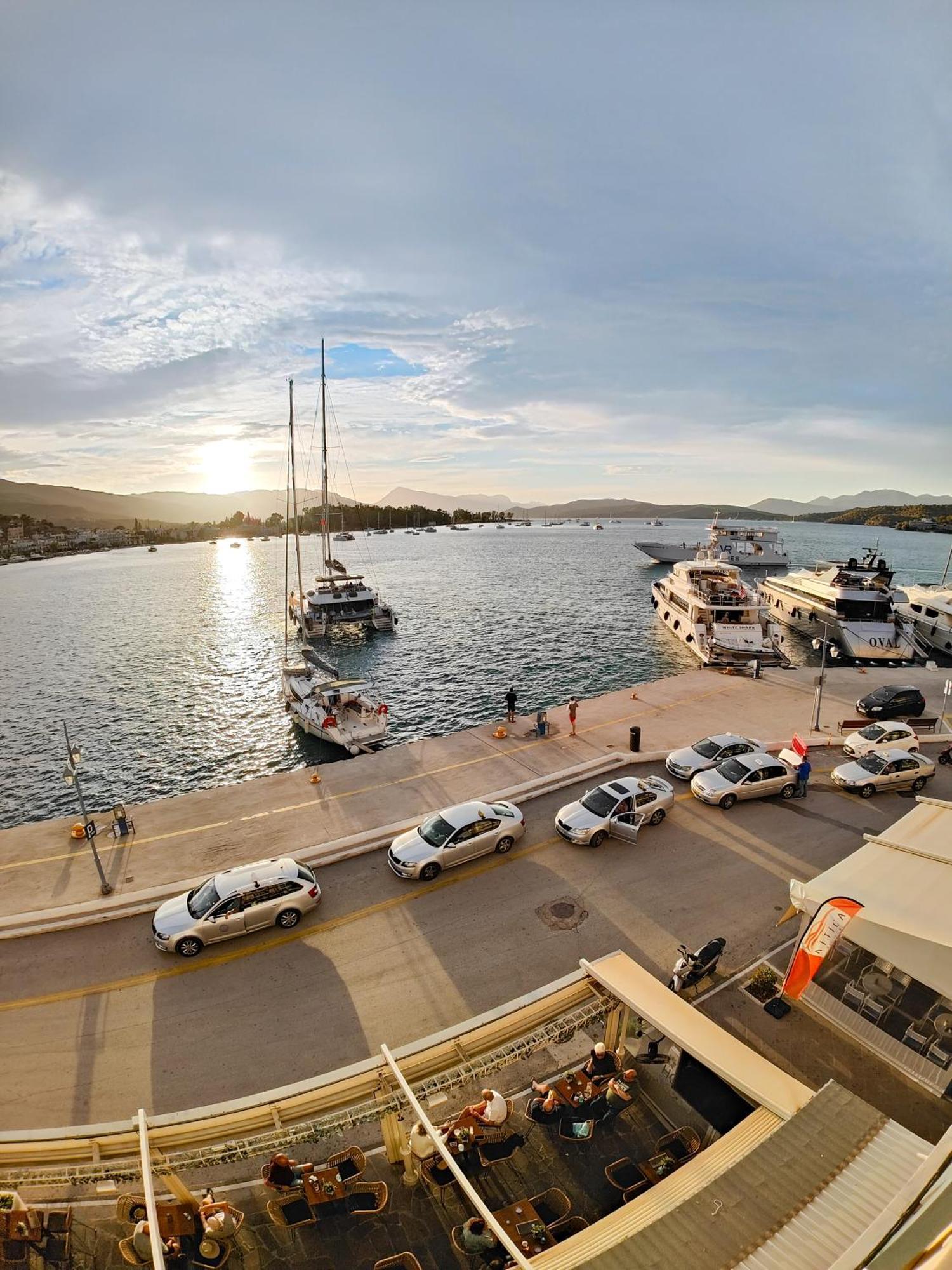 The Manessi City Boutique Hotel Pórosz Kültér fotó