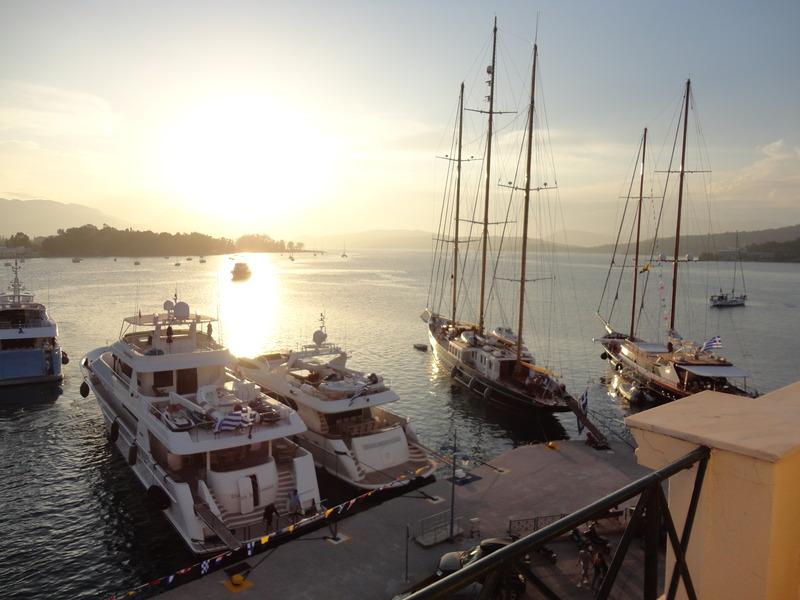 The Manessi City Boutique Hotel Pórosz Kültér fotó